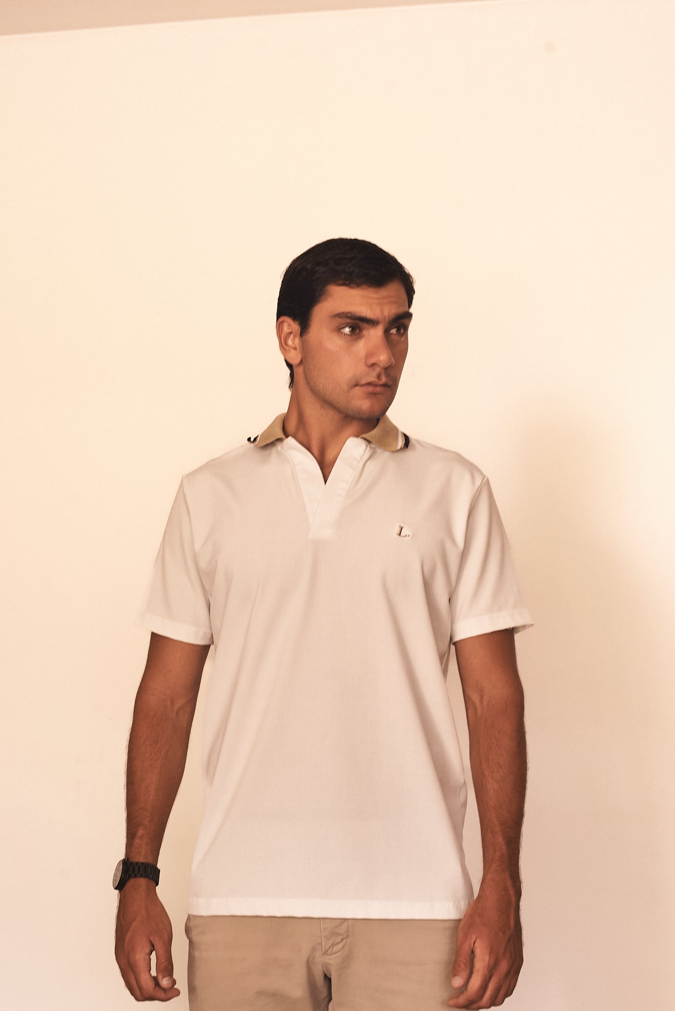 Lucano V - Cuello Beige